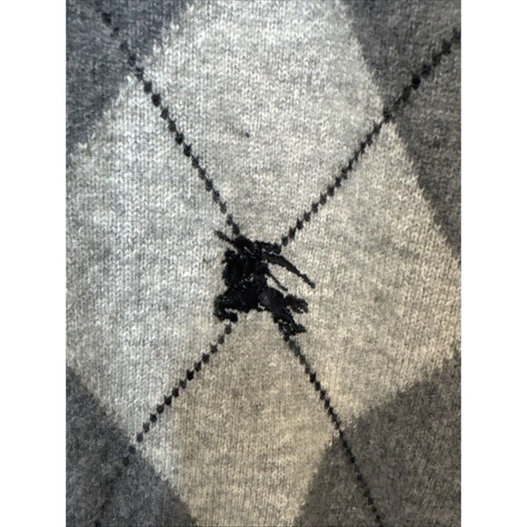 Burberry London Size Large Cashmere Classic Argyle Gray V-Neck Sweater Logo - Picture 3 of 12